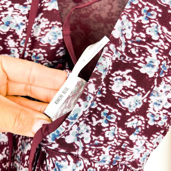 Kimchi Blue Urban Outfitters Size S Lace-Up Back Mini Fit Flare Dress Floral - Picture 3 of 12